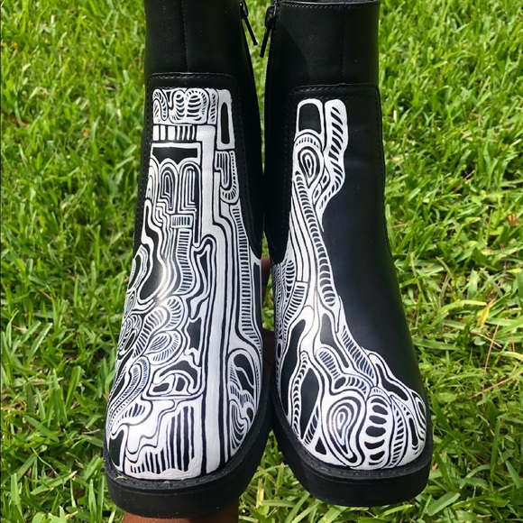 Custom Painted Boots - Picture 2 of 8
